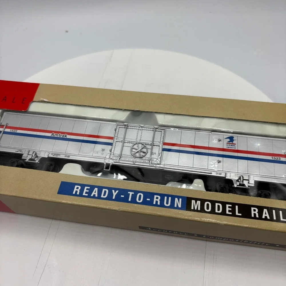 Walthers brand new